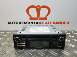 Gebruikte Radio CD Speler Renault Kangoo Express (FW) 1.5 dCi 75 Prijs € 120,00 Margeregeling aangeboden door Alexander Autodemontage