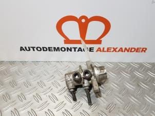 Gebruikte Hoofdremcilinder Ford Transit 2.4 TDCi 16V Prijs € 70,00 Margeregeling aangeboden door Alexander Autodemontage