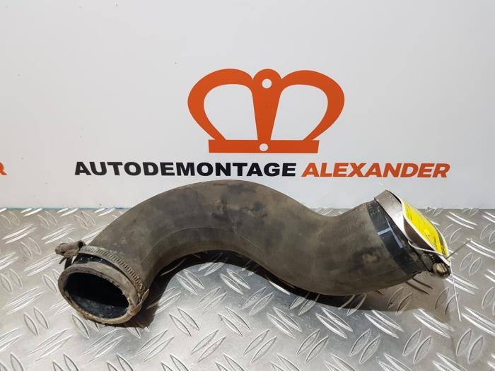 Gebruikte Intercooler Slang Ford Transit 2.2 TDCi 16V Prijs op aanvraag aangeboden door Alexander Autodemontage