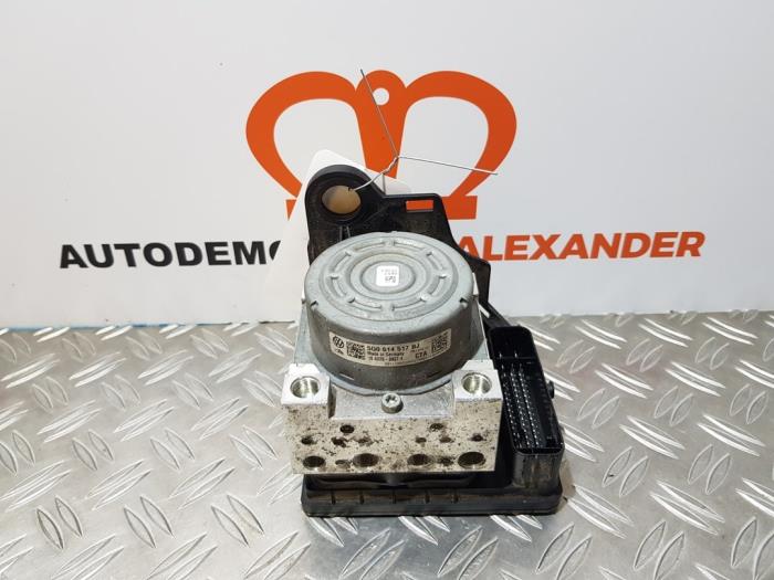 Gebruikte ABS Pomp Volkswagen Golf VII (AUA) 1.2 TSI 16V Prijs € 74,99 Margeregeling aangeboden door Alexander Autodemontage
