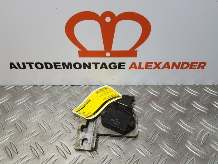 Gebruikte Module ontsteking Opel Corsa B (73/78/79) 1.4i Swing,Joy,Sport,GLS Prijs € 25,00 Margeregeling aangeboden door Alexander Autodemontage