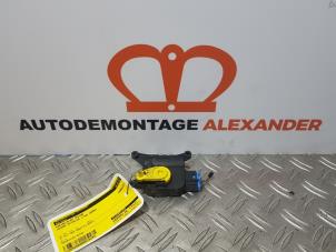 Gebruikte Kachelklep Motor Skoda Octavia (1Z3) 1.9 TDI Prijs op aanvraag aangeboden door Alexander Autodemontage