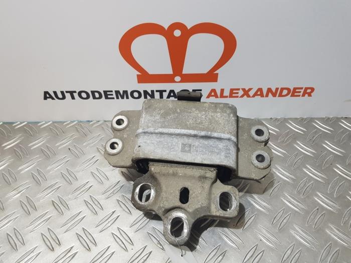 Gebruikte Versnellingsbak Steun Skoda Octavia (1Z3) 1.9 TDI Prijs op aanvraag aangeboden door Alexander Autodemontage