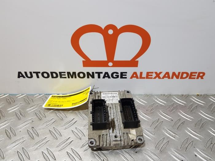 Gebruikte Computer Motormanagement Toyota Yaris II (P9) 1.3 16V VVT-i Prijs € 99,99 Margeregeling aangeboden door Alexander Autodemontage