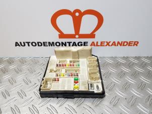 Gebruikte Zekeringkast Renault Kangoo/Grand Kangoo (KW) 1.5 dCi 90 FAP Prijs € 130,00 Margeregeling aangeboden door Alexander Autodemontage