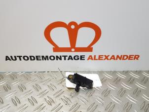 Gebruikte Sensor map (inlaatspruitstuk) Opel Corsa D 1.3 CDTi 16V ecoFLEX Prijs op aanvraag aangeboden door Alexander Autodemontage