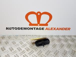 Gebruikte Ruitensproeier voor Seat Leon (5FB) 1.4 TSI 16V Prijs op aanvraag aangeboden door Alexander Autodemontage