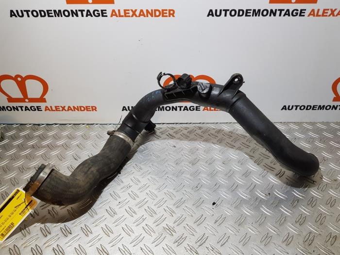 Gebruikte Intercooler Buis Volkswagen Polo V (6R) 1.6 TDI 16V 90 Prijs € 40,00 Margeregeling aangeboden door Alexander Autodemontage