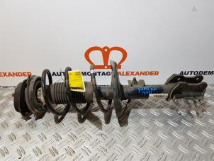 Gebruikte Schokbreker links-voor Ford Ka II 1.2 Prijs op aanvraag aangeboden door Alexander Autodemontage