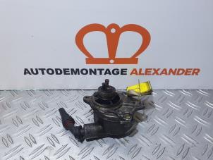 Gebruikte Videpomp (Diesel) Mercedes V (638.2) V-220 2.2 CDI 16V Prijs op aanvraag aangeboden door Alexander Autodemontage