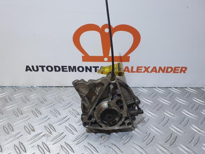 Gebruikte Vacuumpomp (Diesel) Opel Vectra C GTS 1.9 CDTI 100 Prijs € 80,01 Inclusief btw aangeboden door Alexander Autodemontage