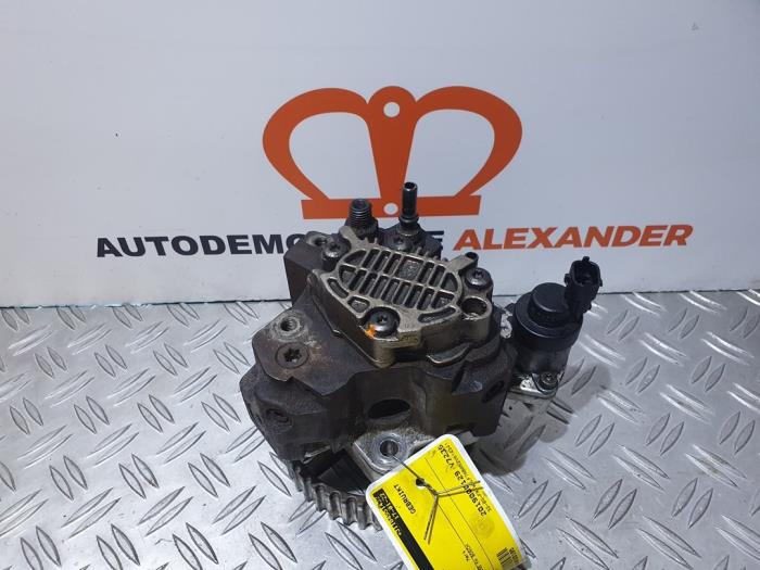 Gebruikte Brandstofpomp Mechanisch Opel Vivaro 1.9 DI Prijs € 69,99 Margeregeling aangeboden door Alexander Autodemontage