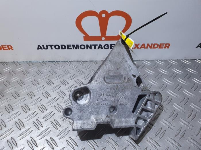 Gebruikte Motorrubber Seat Leon (1P1) 1.9 TDI 105 Prijs € 35,00 Margeregeling aangeboden door Alexander Autodemontage