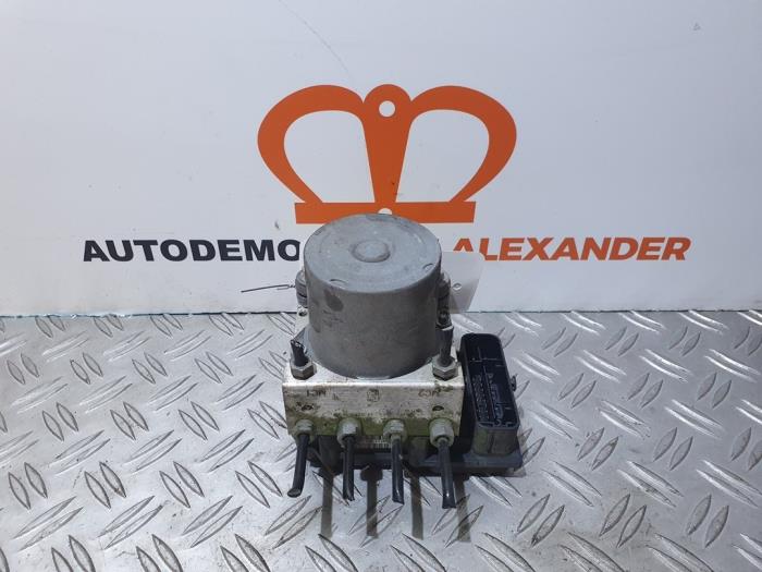 Gebruikte ABS Pomp Fiat Scudo (270) 1.6 D Multijet DPF Prijs € 14,99 Margeregeling aangeboden door Alexander Autodemontage