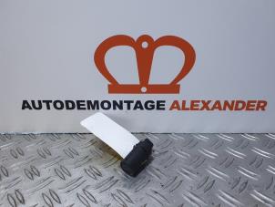 Gebruikte PDC Sensor Fiat Scudo (270) 1.6 D Multijet DPF Prijs op aanvraag aangeboden door Alexander Autodemontage