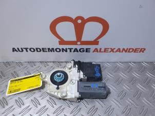 Gebruikte Raammotor Portier Seat Leon (1P1) 1.6 Prijs op aanvraag aangeboden door Alexander Autodemontage