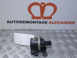 Gebruikte Waterpomp Opel Corsa D 1.3 CDTi 16V ecoFLEX Prijs op aanvraag aangeboden door Alexander Autodemontage