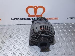 Gebruikte Dynamo Renault Clio III (BR/CR) 1.6 16V Prijs € 41,99 Inclusief btw aangeboden door Alexander Autodemontage