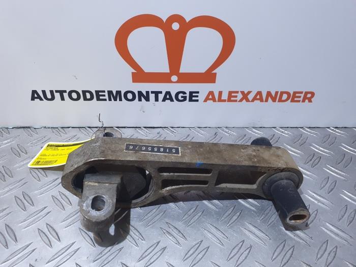 Gebruikte Motorsteun Fiat Fiorino (225) 1.3 JTD 16V Multijet Prijs op aanvraag aangeboden door Alexander Autodemontage