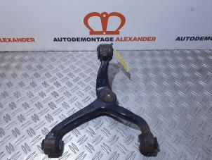 Gebruikte Triangel rechts-achter Peugeot 508 (8D) 2.0 Hybrid4 16V Prijs € 40,00 Margeregeling aangeboden door Alexander Autodemontage