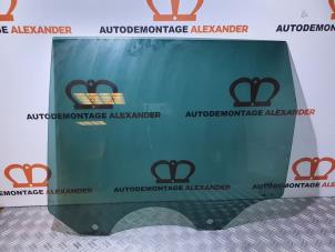 Gebruikte Deurruit 4Deurs links-achter Volkswagen Touareg (7LA/7L6) 5.0 TDI V10 Prijs € 50,00 Margeregeling aangeboden door Alexander Autodemontage