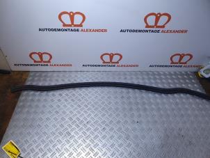 Gebruikte Motorkaprubber Audi A3 (8P1) 1.6 TDI 16V Prijs op aanvraag aangeboden door Alexander Autodemontage