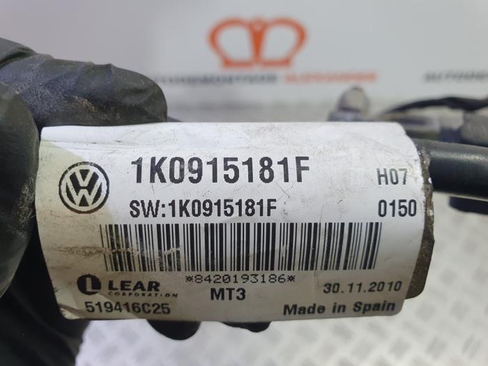 Accupool van een Volkswagen Caddy III (2KA,2KH,2CA,2CH) 1.6 TDI 16V 2011