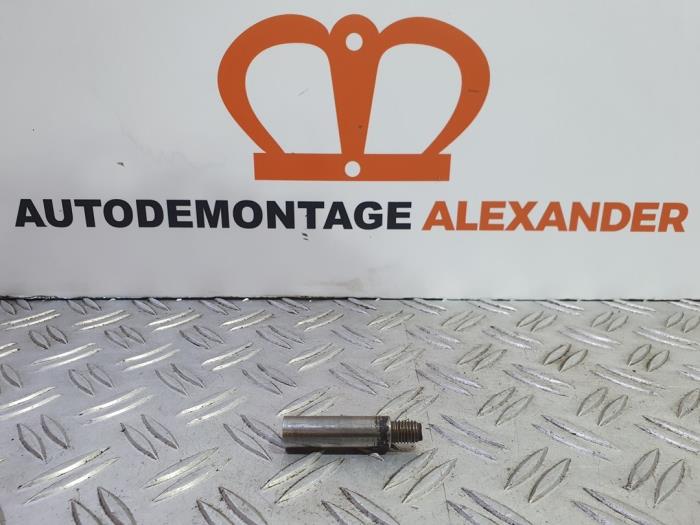 Gebruikte Bouten set Volkswagen Polo V (6R) 1.2 TDI 12V BlueMotion Prijs € 10,00 Margeregeling aangeboden door Alexander Autodemontage