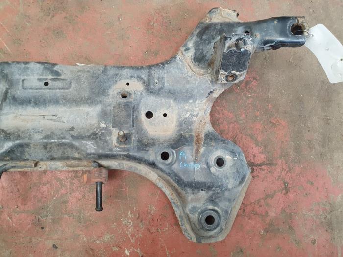 Subframe van een Kia Picanto (TA) 1.0 12V 2011