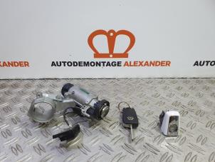 Gebruikte Kontaktslot + Sleutel Opel Insignia Sports Tourer 2.0 CDTI 16V 130 ecoFLEX Prijs € 100,00 Margeregeling aangeboden door Alexander Autodemontage
