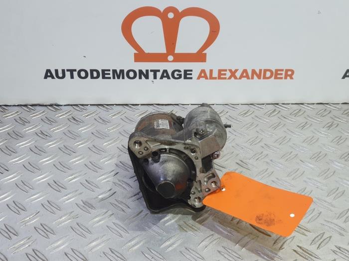 Gebruikte Startmotor Renault Clio III (BR/CR) 1.4 16V Prijs € 8,99 Margeregeling aangeboden door Alexander Autodemontage
