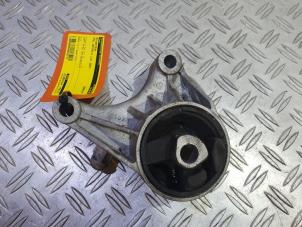 Gebruikte Motorrubber Opel Zafira (M75) 1.9 CDTI Prijs op aanvraag aangeboden door Alexander Autodemontage