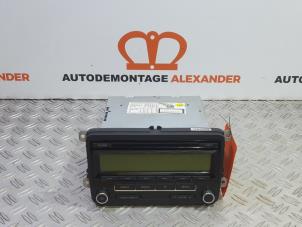 Gebruikte Radio CD Speler Volkswagen Polo V (6R) 1.6 TDI 16V 105 Prijs op aanvraag aangeboden door Alexander Autodemontage