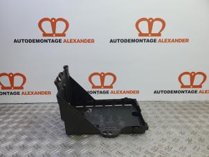 Gebruikte Accubak Peugeot 308 SW (4E/H) 1.6 HDi 16V FAP Prijs op aanvraag aangeboden door Alexander Autodemontage