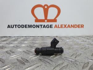 Gebruikte Injector (benzine injectie) BMW Mini One/Cooper (R50) 1.6 16V Cooper Prijs op aanvraag aangeboden door Alexander Autodemontage