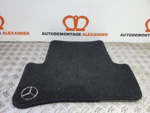 Gebruikte Matten Set Mercedes C (W204) 1.8 C-180K 16V Prijs op aanvraag aangeboden door Alexander Autodemontage