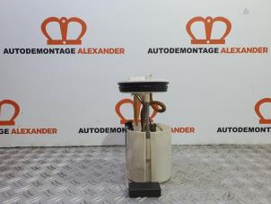 Gebruikte Brandstofpomp Elektrisch Volkswagen Polo V (6R) 1.4 16V Prijs € 8,99 Margeregeling aangeboden door Alexander Autodemontage