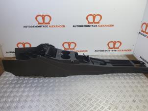 Gebruikte Middenconsoles Volkswagen Polo V (6R) 1.4 16V Prijs op aanvraag aangeboden door Alexander Autodemontage