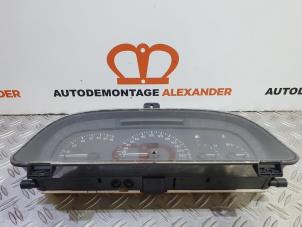 Gebruikte Cockpit Renault Laguna I Grandtour (K56) 1.6 16V Prijs € 99,99 Margeregeling aangeboden door Alexander Autodemontage