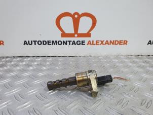Gebruikte Nokkenas Sensor Renault Scénic II (JM) 2.0 16V Prijs € 40,00 Margeregeling aangeboden door Alexander Autodemontage