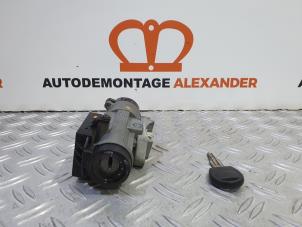 Gebruikte Kontaktslot + Sleutel Chevrolet Matiz 1.0 Prijs op aanvraag aangeboden door Alexander Autodemontage