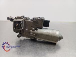 Gebruikte Schuifdak Motor BMW X5 (E70) 3.0sd 24V Prijs € 50,00 Margeregeling aangeboden door Alexander Autodemontage