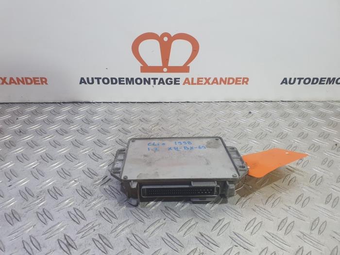 Gebruikte Computer Motormanagement Renault Clio II (BB/CB) 1.2 Prijs € 89,99 Margeregeling aangeboden door Alexander Autodemontage