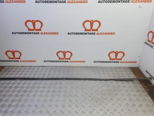 Gebruikte Zijskirt rechts Volkswagen Polo V (6R) 1.2 TDI 12V BlueMotion Prijs op aanvraag aangeboden door Alexander Autodemontage