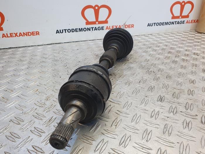 Gebruikte Steekas rechts-voor Volvo S40 (VS) 1.9 D 102 Prijs € 25,00 Margeregeling aangeboden door Alexander Autodemontage