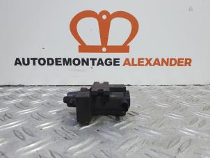 Gebruikte Vacuum ventiel BMW 1 serie (E87/87N) 118d 16V Prijs op aanvraag aangeboden door Alexander Autodemontage