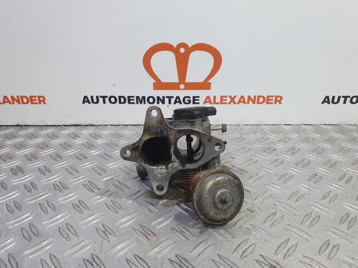 Gebruikte Gasklephuis Honda CR-V (RE/RM) 2.2 i-CTDi 16V Prijs € 75,00 Margeregeling aangeboden door Alexander Autodemontage
