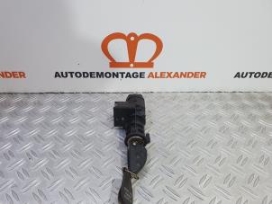 Gebruikte Sleutel + Contactslot Alfa Romeo 147 (937) 2.0 Twin Spark 16V Prijs op aanvraag aangeboden door Alexander Autodemontage