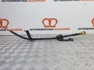 Gebruikte Olie Peilstok Ford Transit 2.2 TDCi 16V Prijs € 24,20 Inclusief btw aangeboden door Alexander Autodemontage