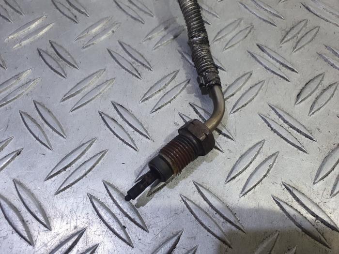 Nox sensor van een Volkswagen Golf VII (AUA) 1.6 TDI 16V 2014
